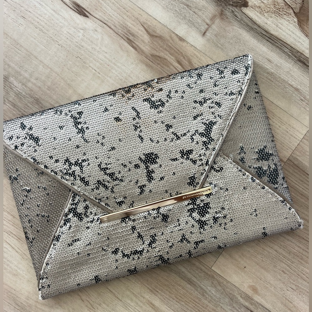 BCBG MAXAZRIA Harlow Sequin Envelope Clutch Silver Beige Clutch Bag